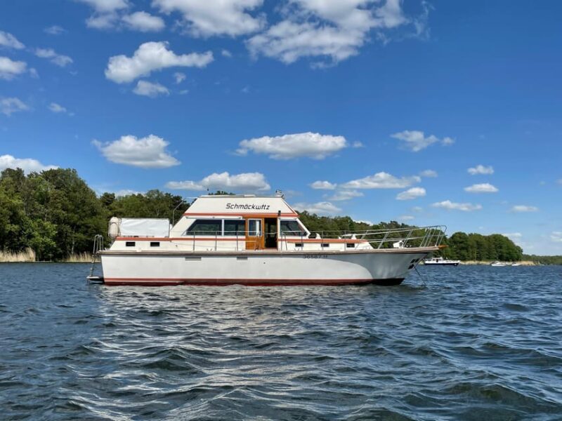Berlin: Yacht Tour on the Lakes - Additional Options