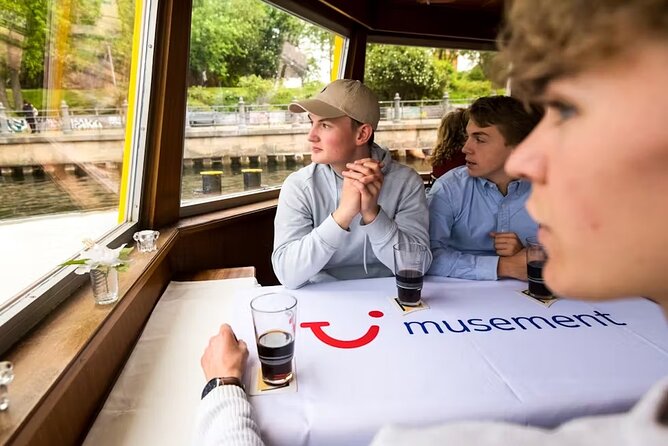 Berlins Sights in Style on a River Spree Cruise - Complimentary Drinks on Board