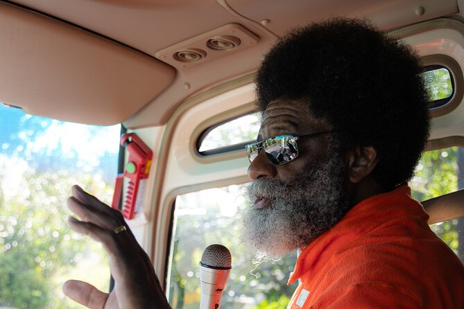 Bermuda Sights, Shopping & Sand Experience - Explore Gibbs Hill Lighthouse