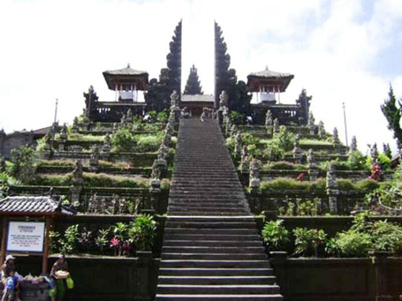 Besakih Temple: Penglipuran, Semarapura Palace /Private Day - Penglipuran Village