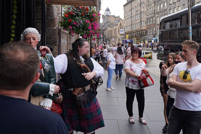 Bespoke Walking Tour of Edinburgh in Period Costume - Customer Reviews and Ratings