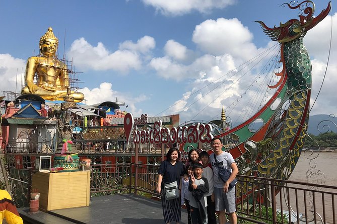 Best 2-Day: Explore Chiang Rai Landmarks From Chiang Mai, Private Trip - Day 1 Attractions