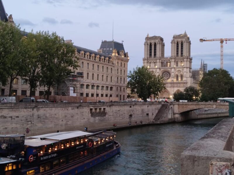 Best Bits of Paris: 40 Favourites Walking Tour 5 Hours - Local Insights and Recommendations