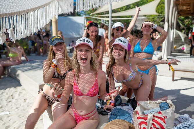 Best Catamaran Isla Mujeres tour with Open bar, lunch, snorkel - Who Should Consider This Tour?