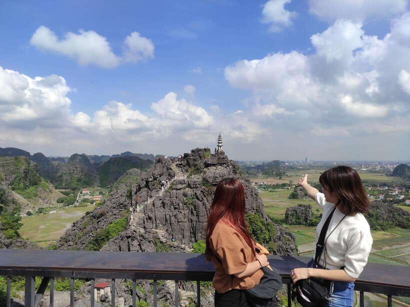 Best Ninh Binh Day Tour: Tam Coc - Hoa Lu - Lunch & Cycling - Key Points