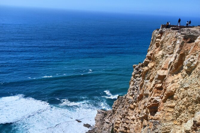 BEST of Arrabida National Park With Picnic Above the Ocean - Getting to the Meeting Point