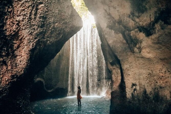 Best of Bali Waterfall, Tegalalang Rice Terrace, Monkey Forest - Discover Kanto Lampo Waterfall
