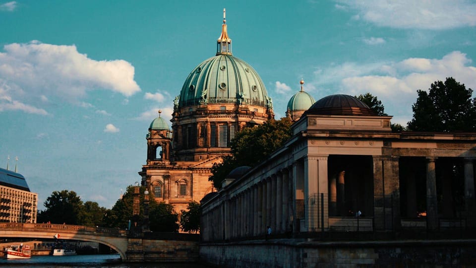 Best of Berlin: Private Walking Tour with a Local - Breakout of the Tour: Itinerary Highlights