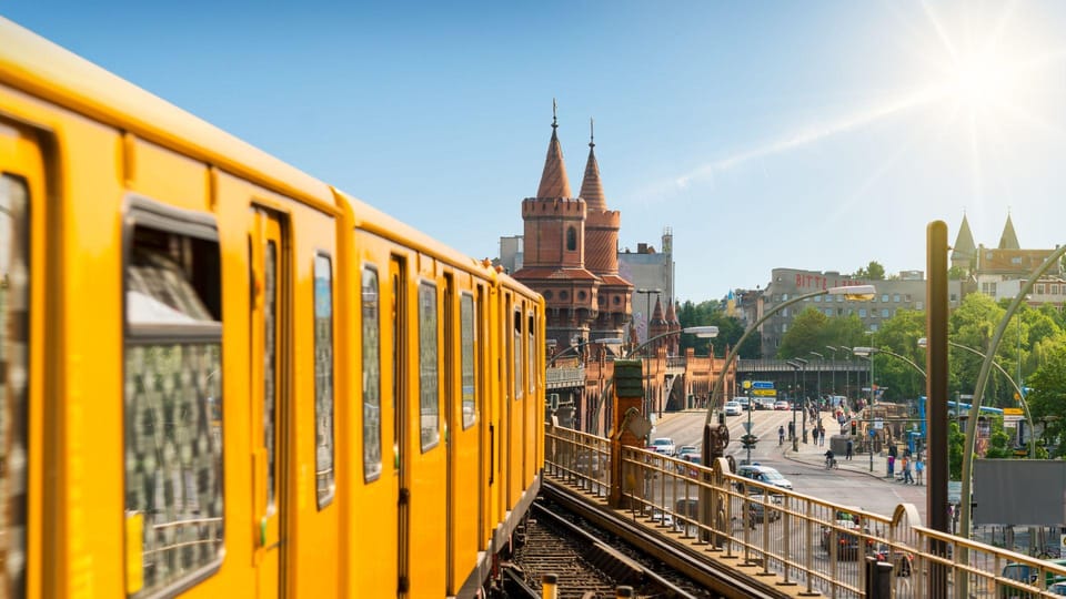 Best of Berlin: Private Walking Tour with a Local - Why This Tour Works for Different Travelers