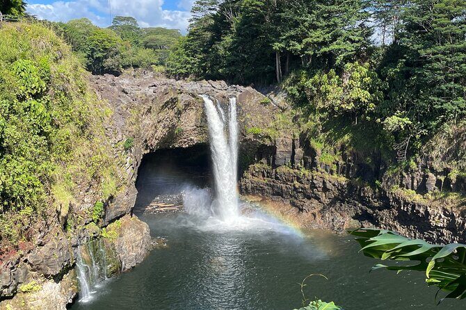 Best of Big Island: Volcanoes, Waterfall, Blacksand Beach & Lunch - Who Should Consider This Tour?
