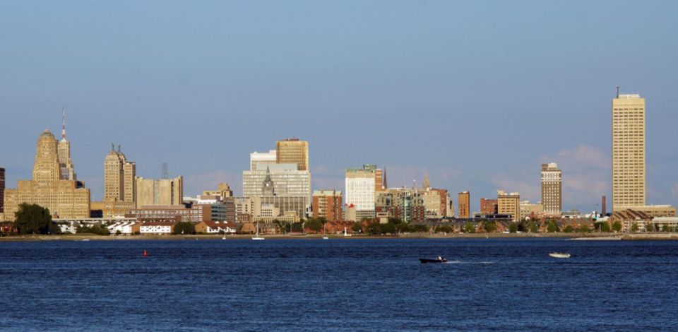 Best of Buffalo Tour With Naval Park and River Cruise - Important Information