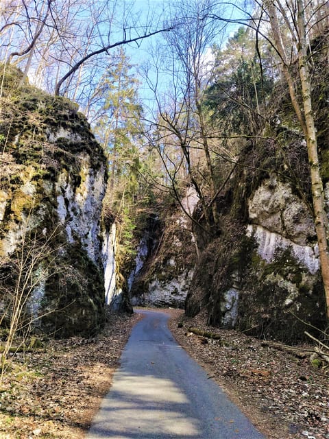 Best of Czech Caves - Full-Day Hiking Tour in Moravian Karst - Key Attractions