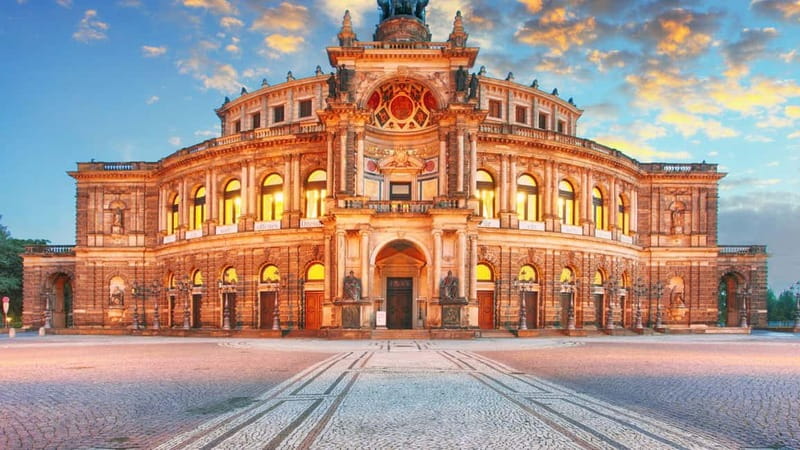 Best of Dresden: Private Walking Tour with a Local - Key Points