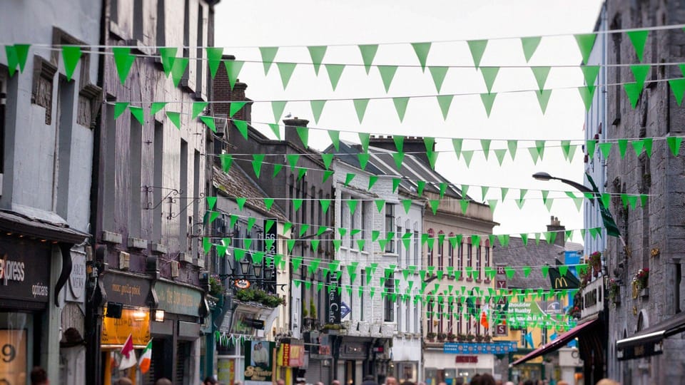 Best of Galway: Private Walking Tour with a Local - Key Points