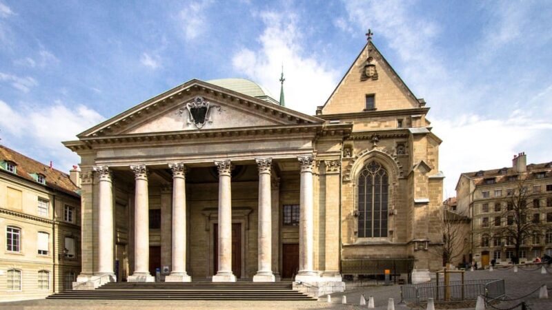 Best of Geneva: Private Walking Tour With a Local - Local Culture Immersion