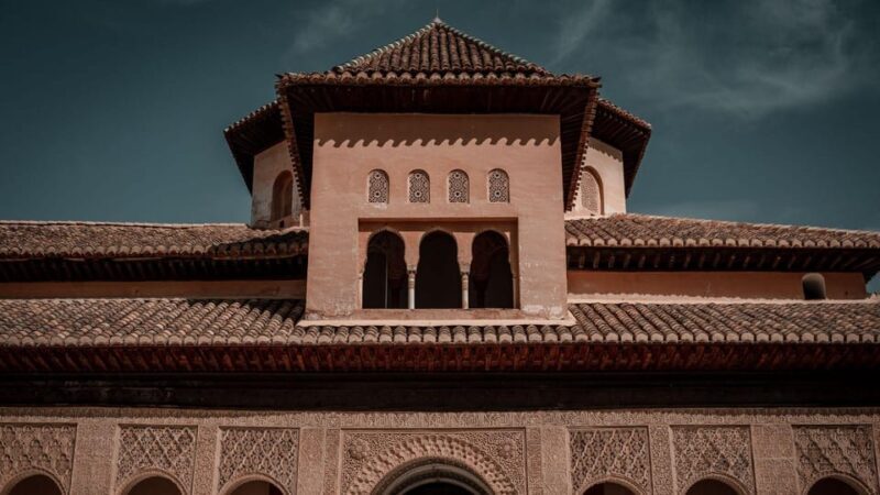 Best of Granada: Private Walking Tour with a Local - An Introduction to the Tour: Authentic Granada Awaits