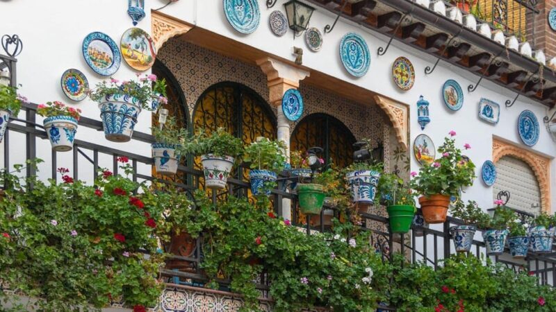 Best of Granada: Private Walking Tour with a Local - Who Is This Tour Best For?