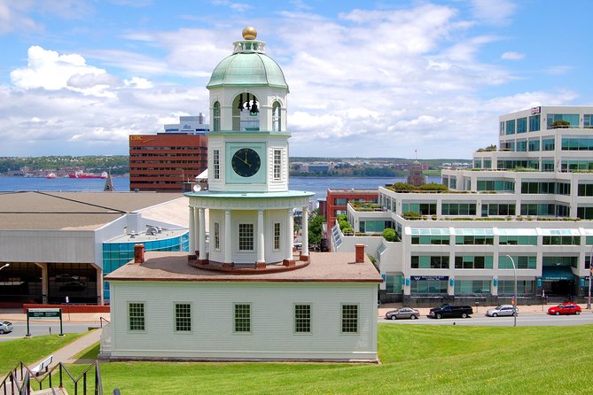 Best of Halifax Small Group Tour With Peggys Cove and Citadel - Customer Reviews and Experiences