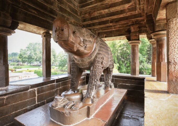 Best of Khajuraho (Guided Halfday Sightseeing Tour by Car) - Explore Khajurahos Heritage