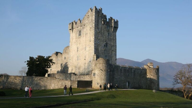Best of Killarney: Private Walking Tour with a Local - Exploring Killarney with a Private Guide