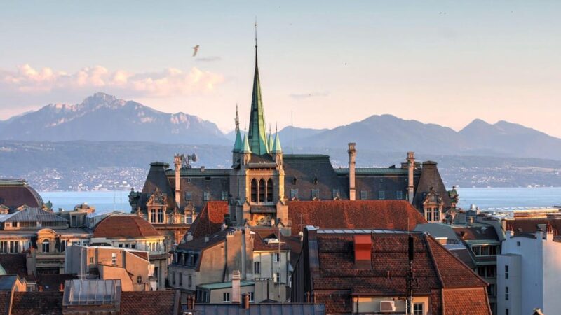 Best of Lausanne: Private Walking Tour With a Local - Key Points