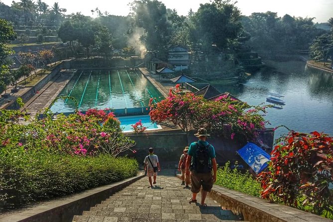 Best of Lombok: Native, Culture, Nature & Waterfall Day Trip - Good To Know