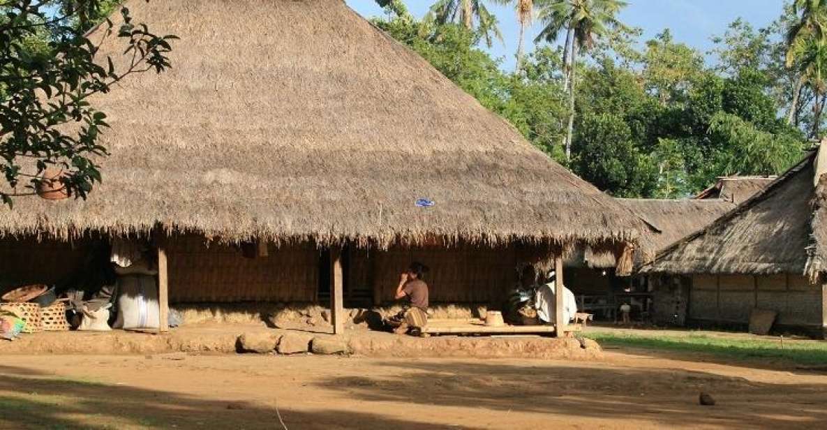 Best of Lombok: Tribe Villages, Traditions & Waterfalls - Strawberry Picking Opportunity