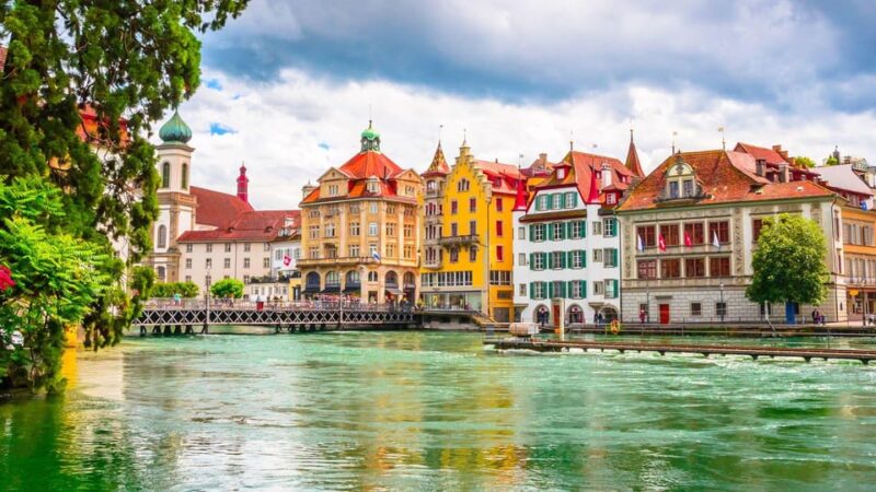 Best of Lucerne: Private Walking Tour With a Local - Exploring Iconic Landmarks and Viewpoints