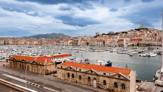 Best of Marseille: Private Walking Tour With a Local - Exploring Le Panier