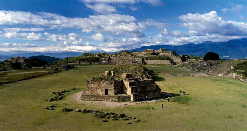 Best of Monte Albán and visit two villages arround - Visiting the Villages: Crafts, Culture, and Color