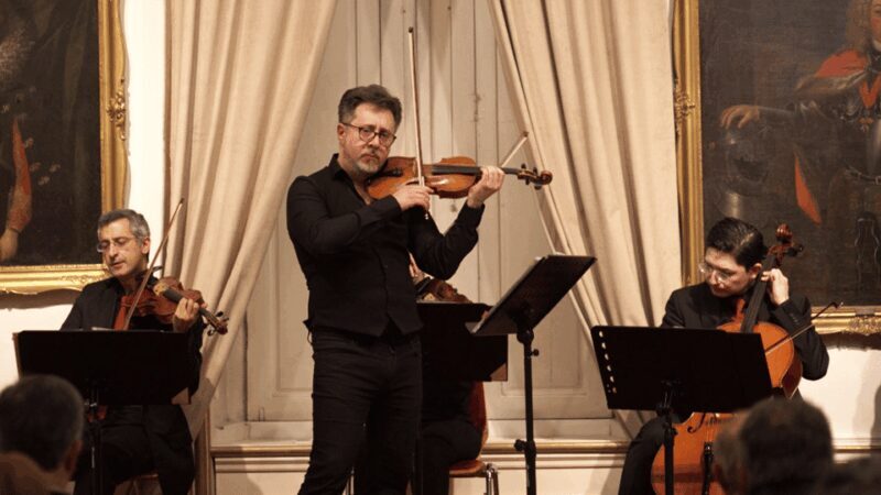 Best of Mozart & Strauss - Key Points