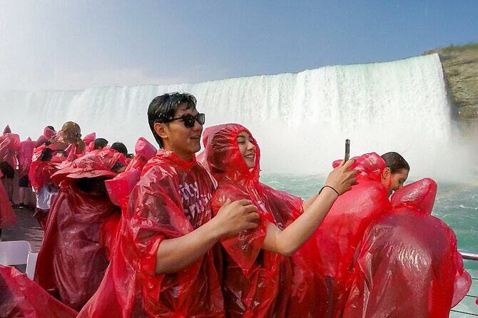 Best of Niagara Falls Canada Tour with Voyage to the Falls Boat - A Closer Look at the Itinerary