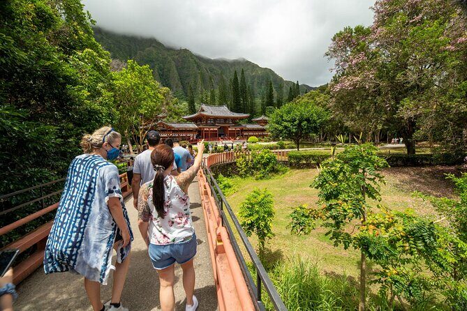 Best Of Oahu: Grand Circle Island Small Group Tour From Waikiki - FAQs
