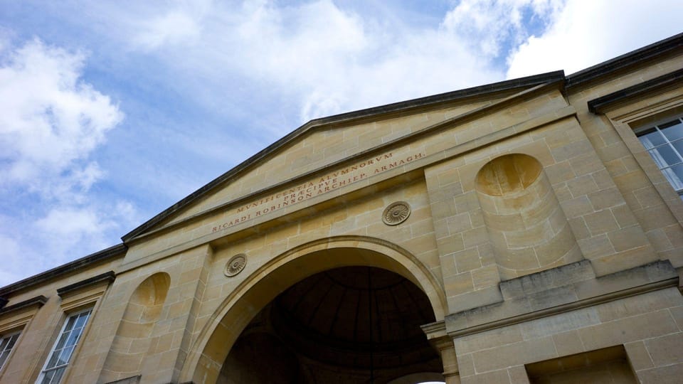 Best of Oxford: Private Walking Tour with a Local - Sample Itinerary Breakdown