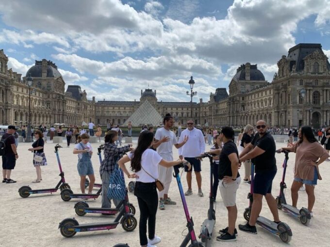Best of Paris by E-Scooter In Small Group With A Local Guide - Customer Reviews