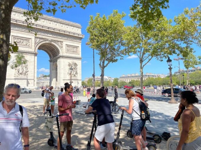 Best of Paris by E-Scooter In Small Group With A Local Guide - Frequently Asked Questions