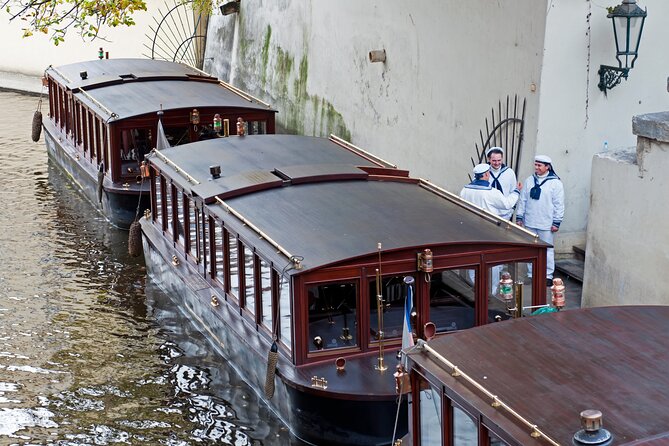 Best of Prague Walking Tour and Cruise With Authentic Czech Lunch - Customer Reviews