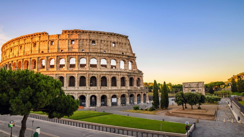 Best of Rome: Private Walking Tour With a Local - Key Points