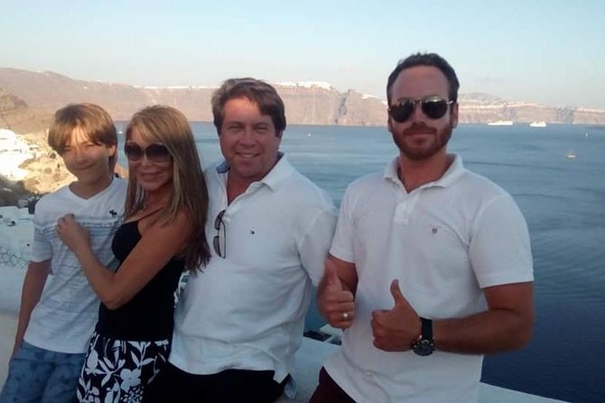 Best of Santorini: 4-hour Private Tour - Tour Accessibility and Group Size