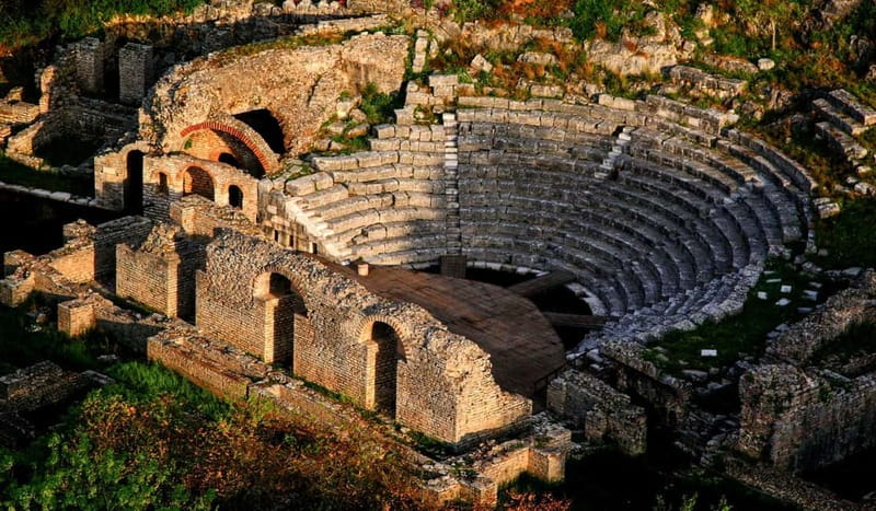 Best of Saranda: Blue Eye, Butrint, Ksamil & Lekuresi Castle - Discovering the Best of Saranda: Blue Eye, Butrint, Ksamil & Lekuresi Castle