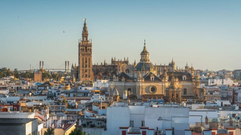 Best of Seville: Private Walking Tour with Local - Deep Dive into the Itinerary