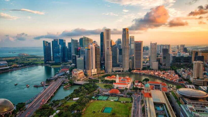 Best of Singapore: Private Walking Tour with a Local - Authentic Experiences and Hidden Gems