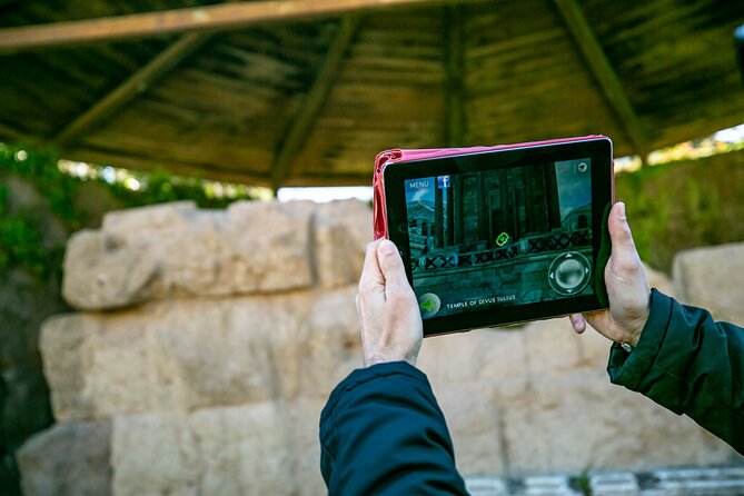 Best of the Colosseum, Forums, Palatine Hill & Ancient Rome - Climbing Palatine Hill