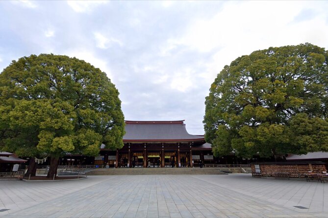 Best of Tokyo Walking Tour Part 1 - Visiting Sensoji Temple