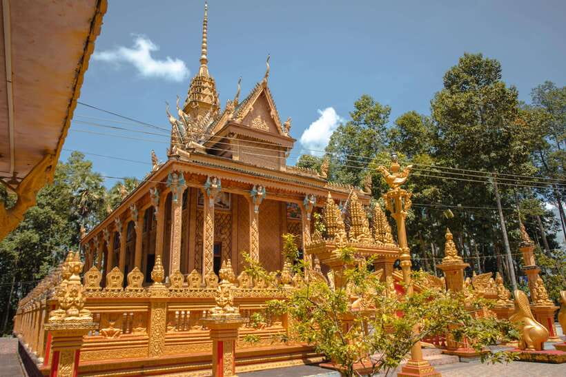 Best of Vinh Long Premium Tour – Explore Khmer Culture - Historic Phu Ly Pagoda