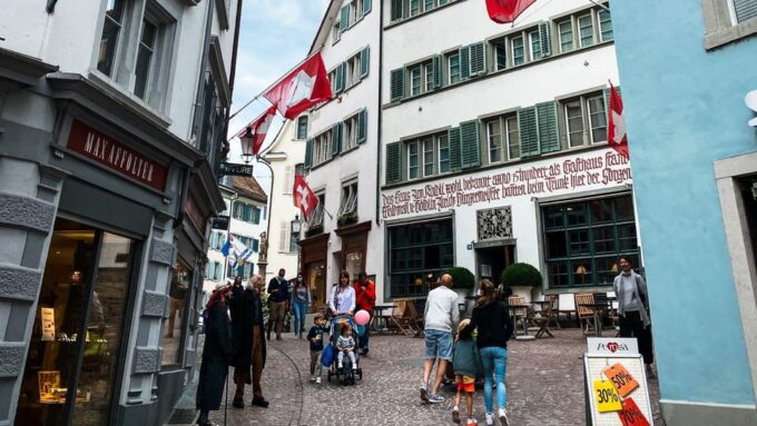 Best of Zurich: Private Walking Tour With a Local - Ask Away