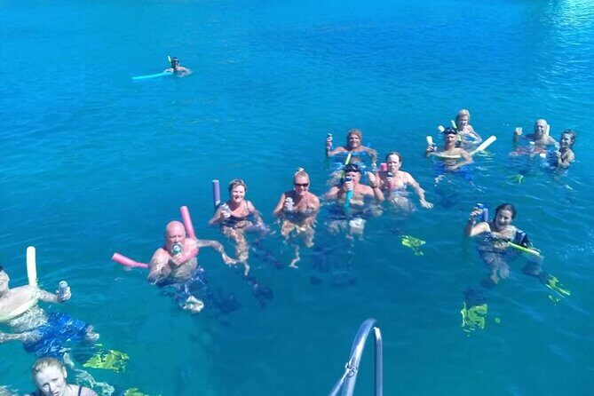 Best Sailing Catamaran, Beach and Snorkel - Cruise Ship Friendly - Who Should Book This Tour?