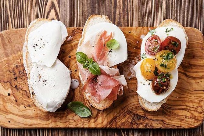 Best Street Food Walking Tour in Milan - Tour Accessibility