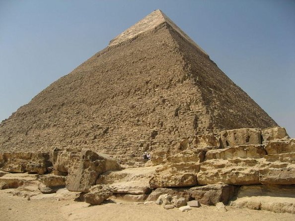 Best Tour to Giza Pyramids, Egyptian Museum, Bazaar and Felucca - The Vibrant Bazaar Experience