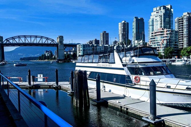 Best Vancouver Family Tour With Kids - Visiting Science World